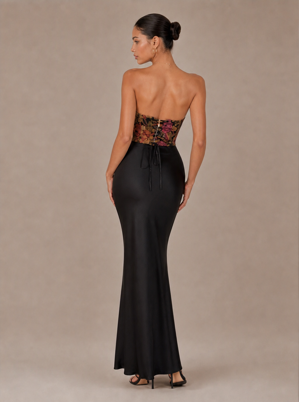Rae Sera Maelle Floral Jacquard Maxi Dress in black